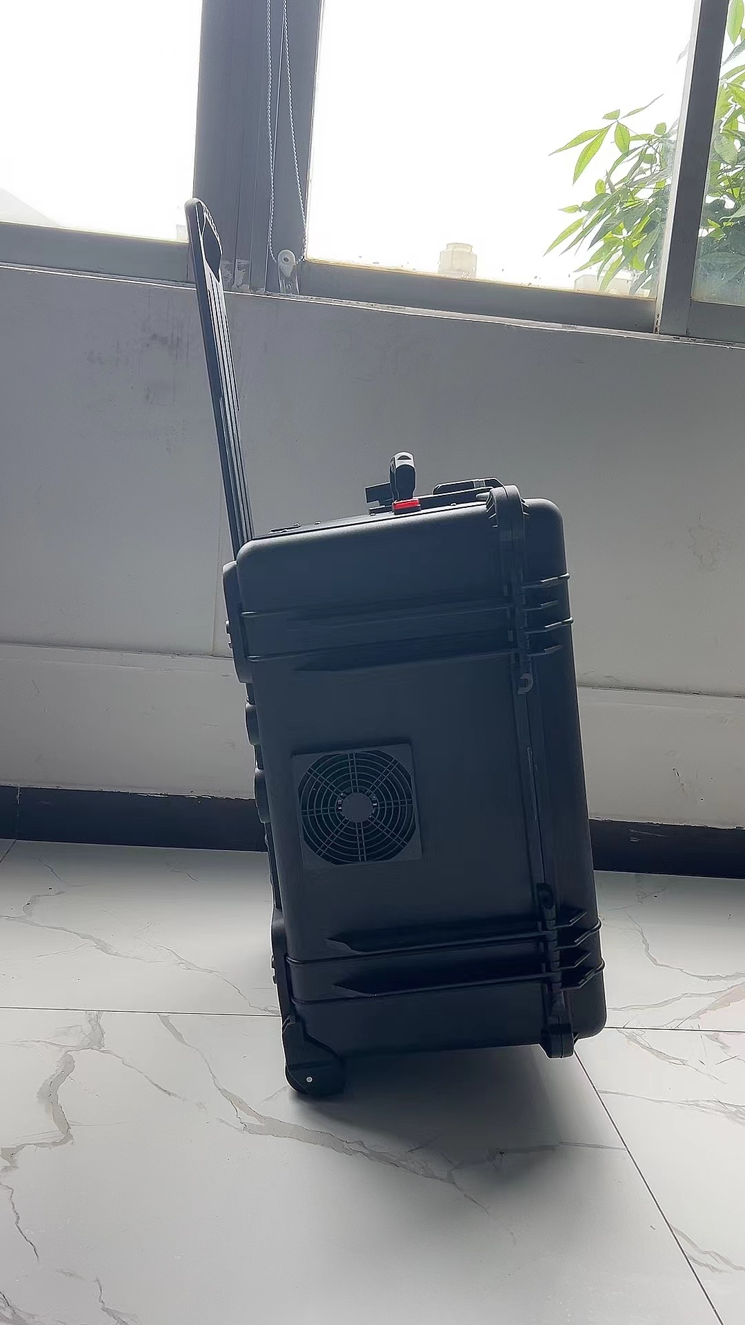 新华镇手拉箱型移动通信干扰器
